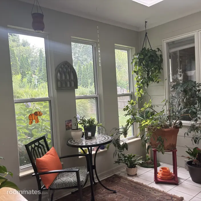 Room for rent in O'Fallon, IL $700, house