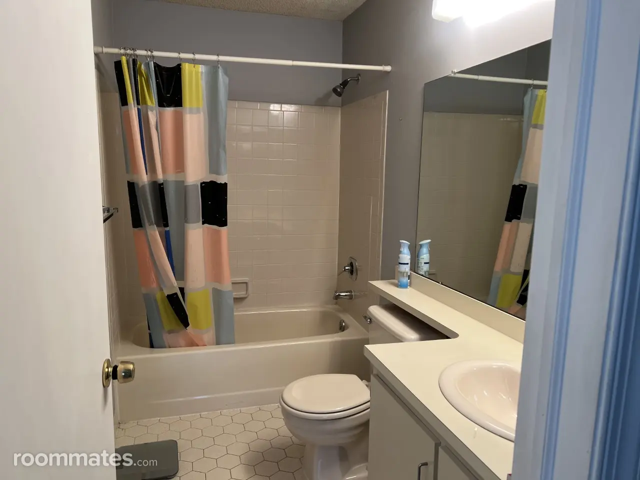 Profile photo 1 of 9