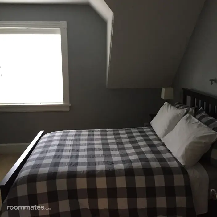 Room for rent in West Chester, PA $775, house