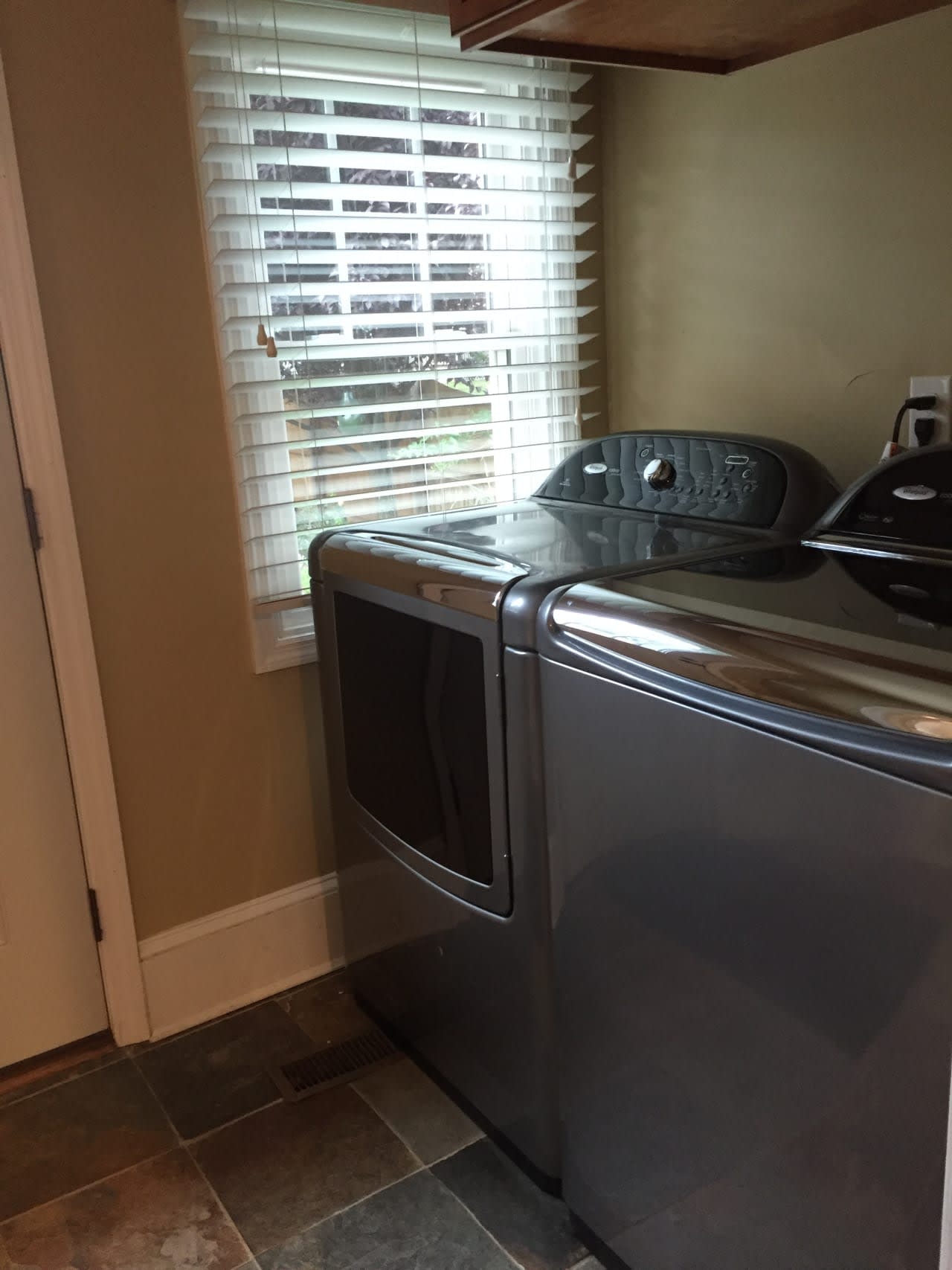 Profile photo 6 of 8