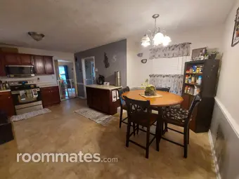 Room for rent in Fayetteville, NC $600, house