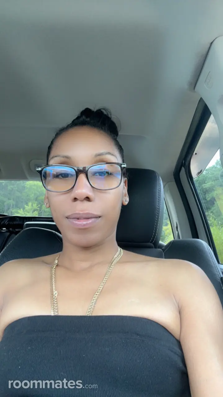 Profile photo 1 of 1