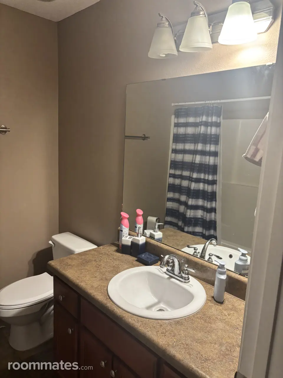 Profile photo 1 of 9