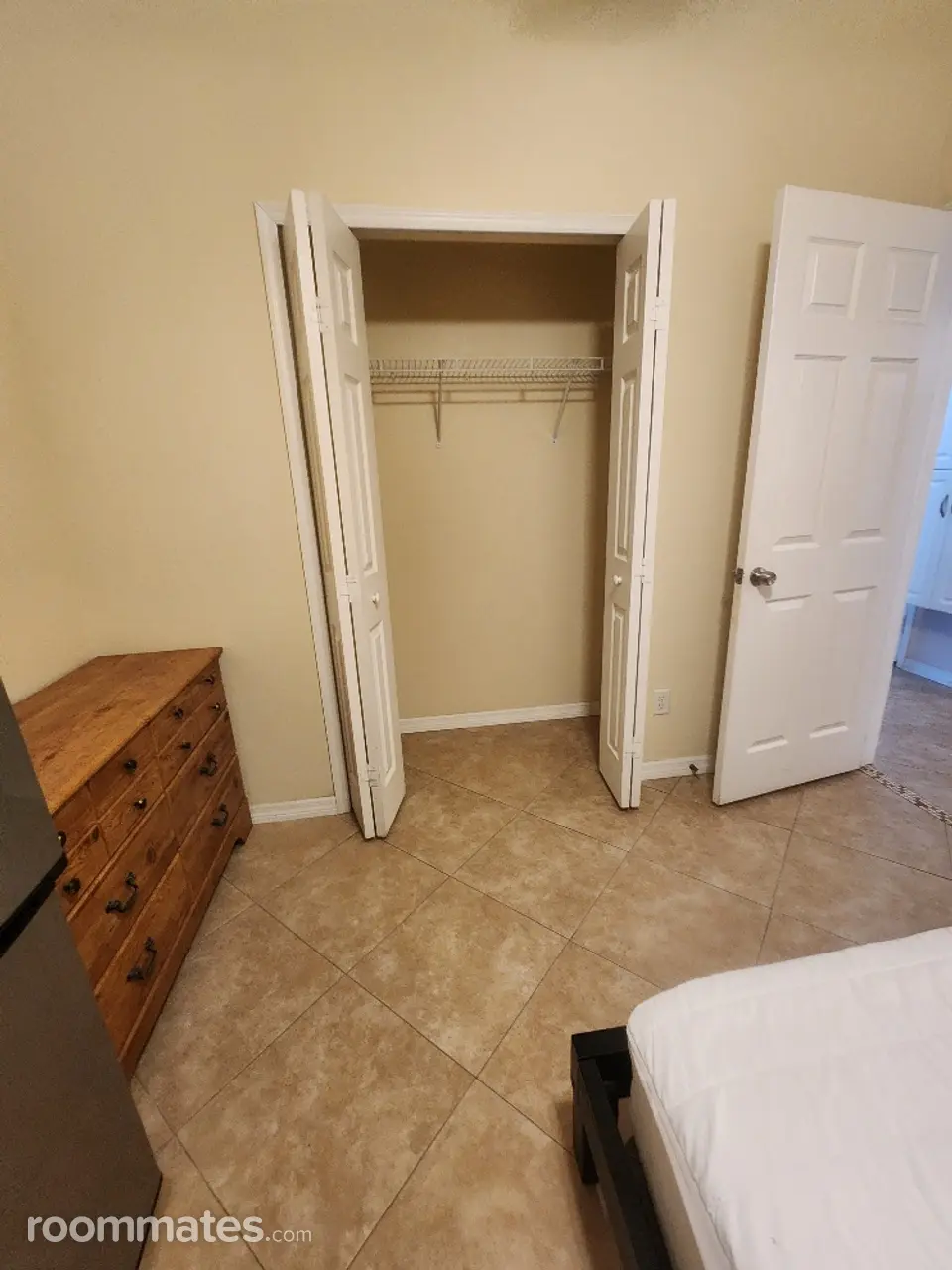 Profile photo 5 of 9