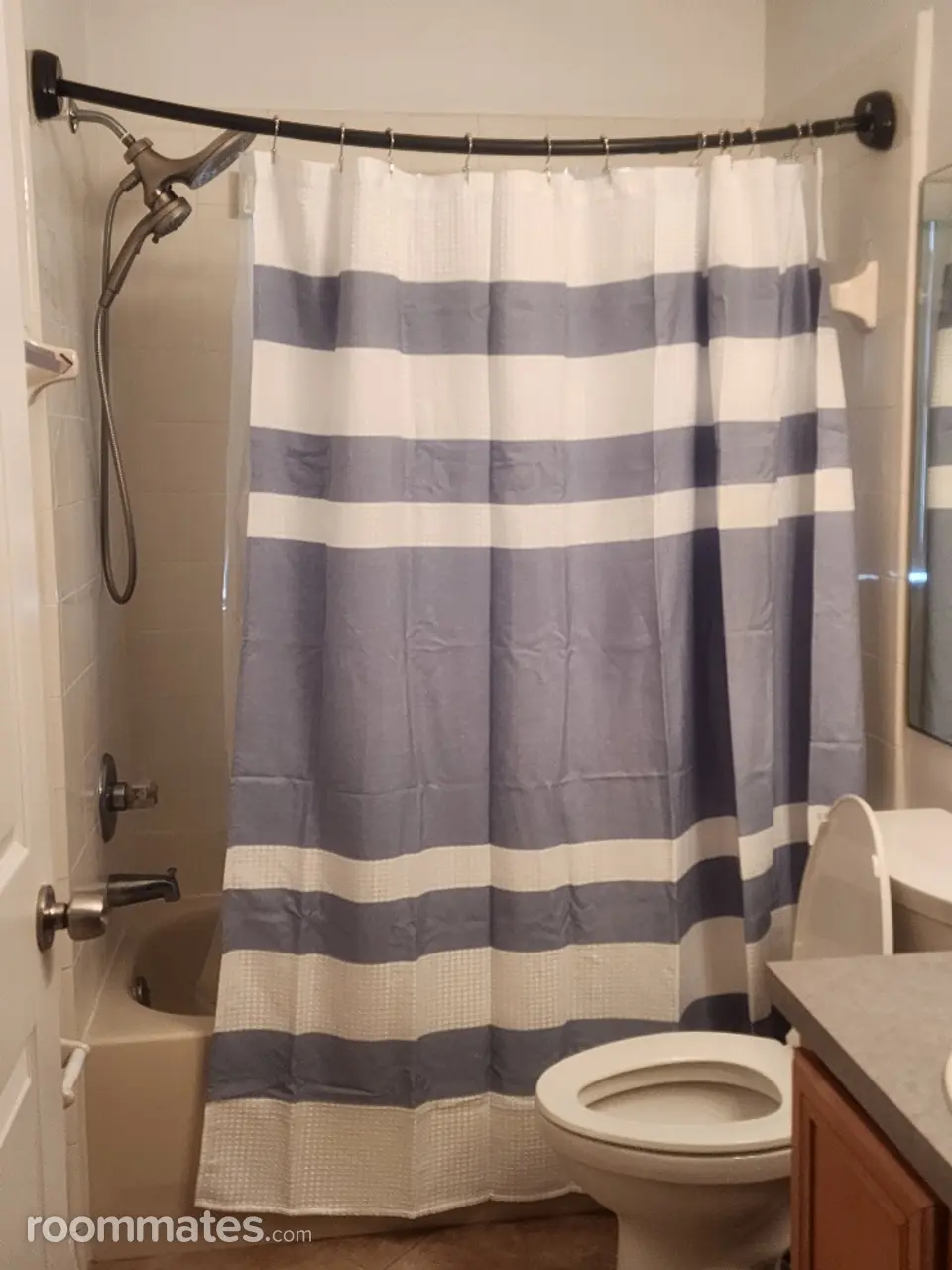 Profile photo 6 of 9