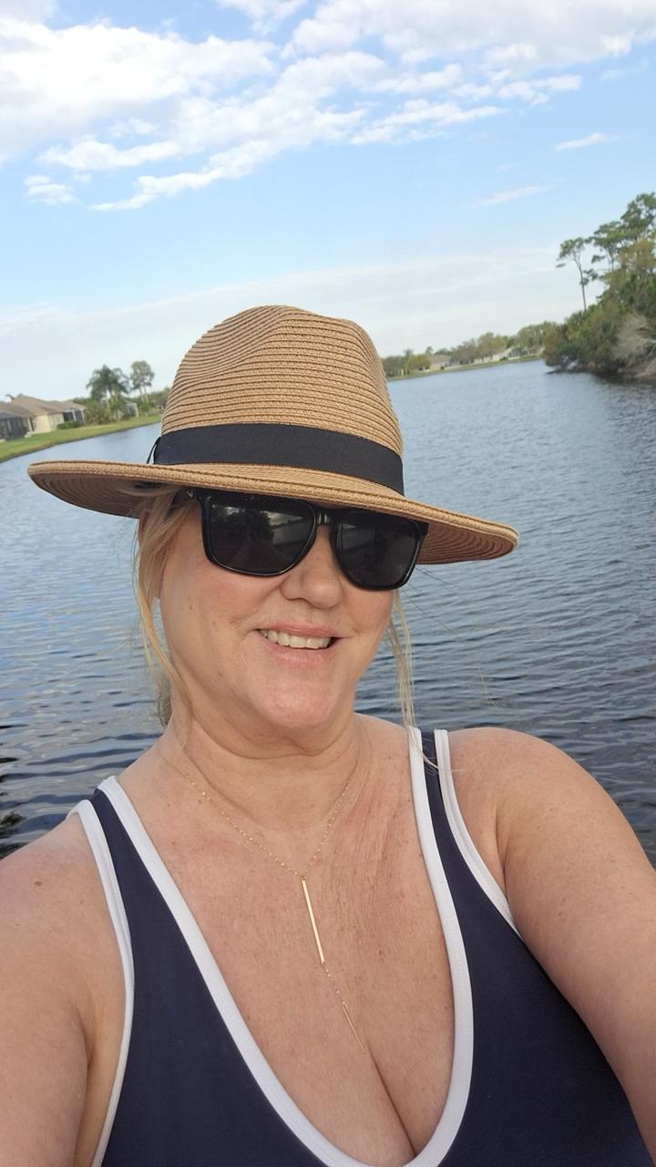 Profile photo 1 of 12