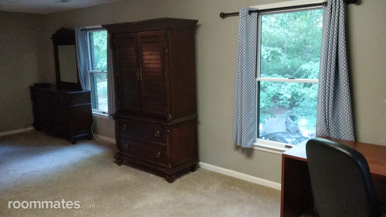 Profile photo 9 of 11