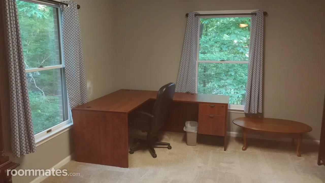 Profile photo 7 of 11