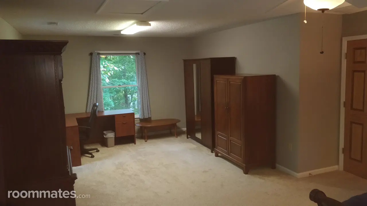 Profile photo 5 of 11