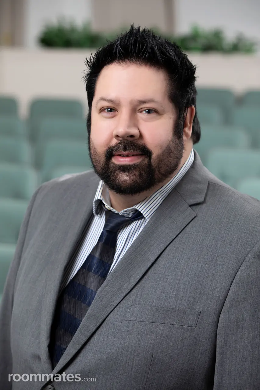 Profile photo 1 of 1