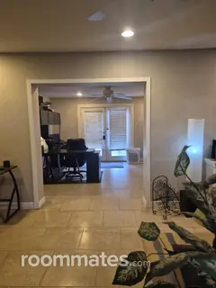 Room for rent in Phoenix, AZ $700, house