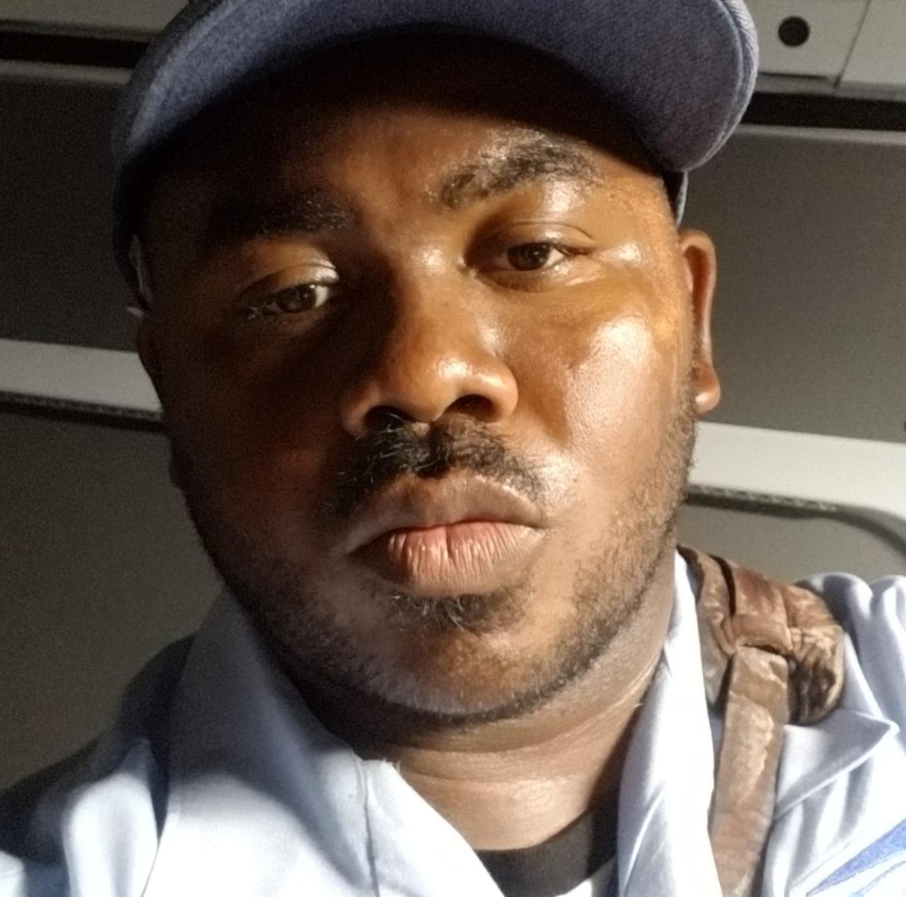 Profile photo 2 of 6