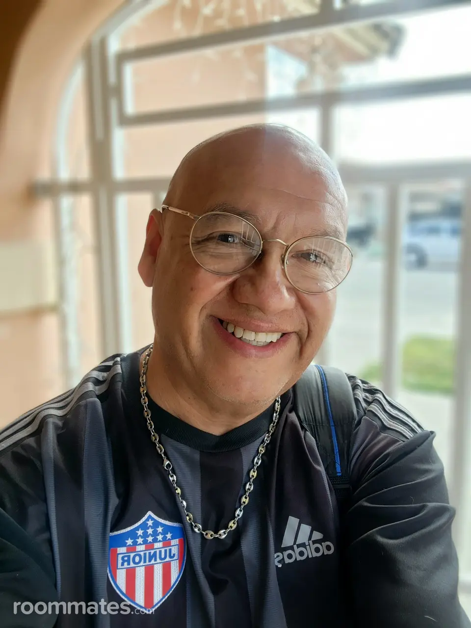 Profile photo 5 of 5