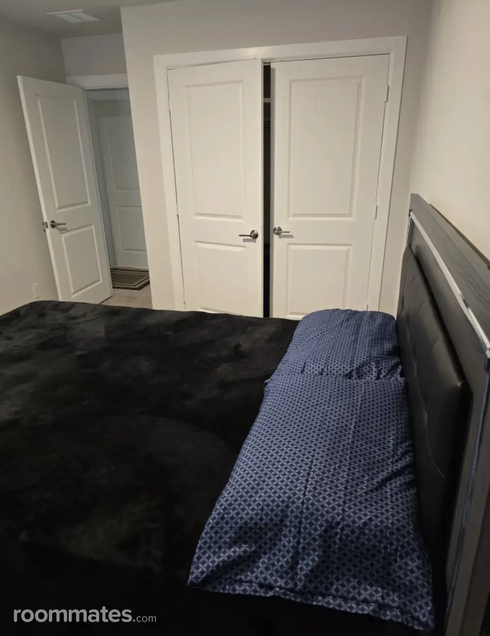 Profile photo 2 of 4