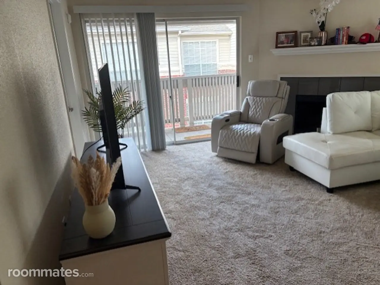 Profile photo 3 of 15