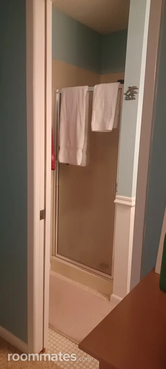 Profile photo 2 of 17