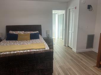Room for rent in Cape Canaveral, FL $1100, townhouse