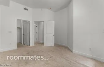 Room for rent in Tempe, AZ $1600, condo