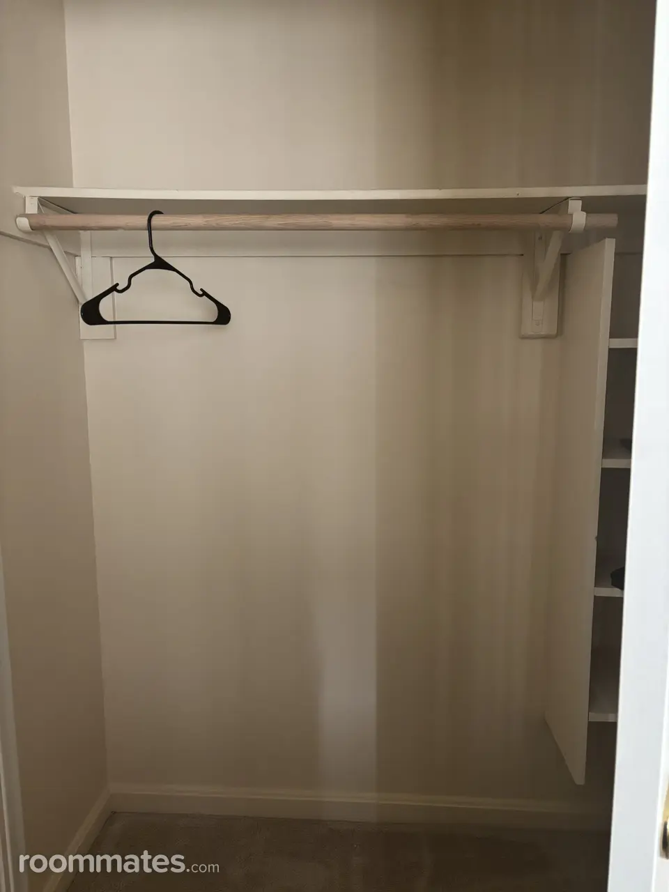 Profile photo 5 of 6