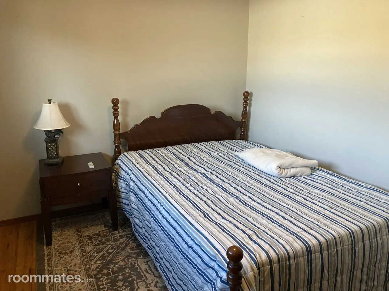 Profile photo 1 of 19