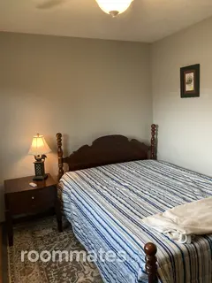 Room for rent in Portland, OR $850, house