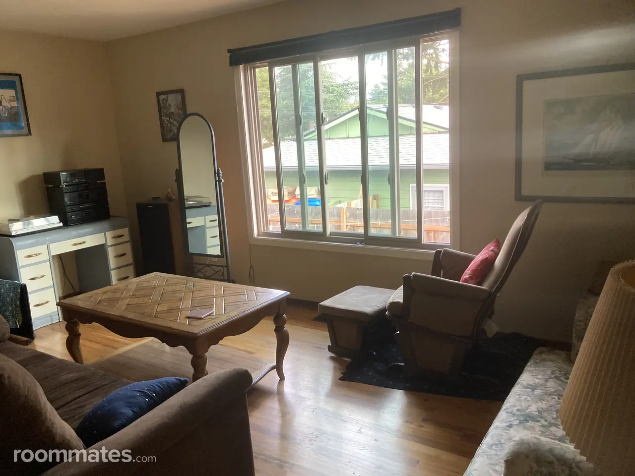 Profile photo 16 of 19