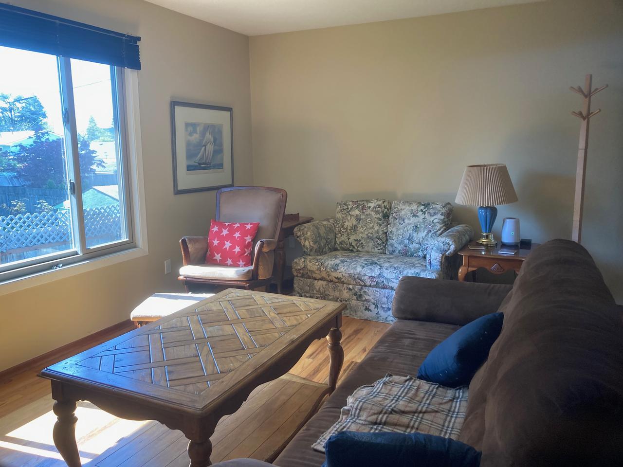 Profile photo 6 of 19