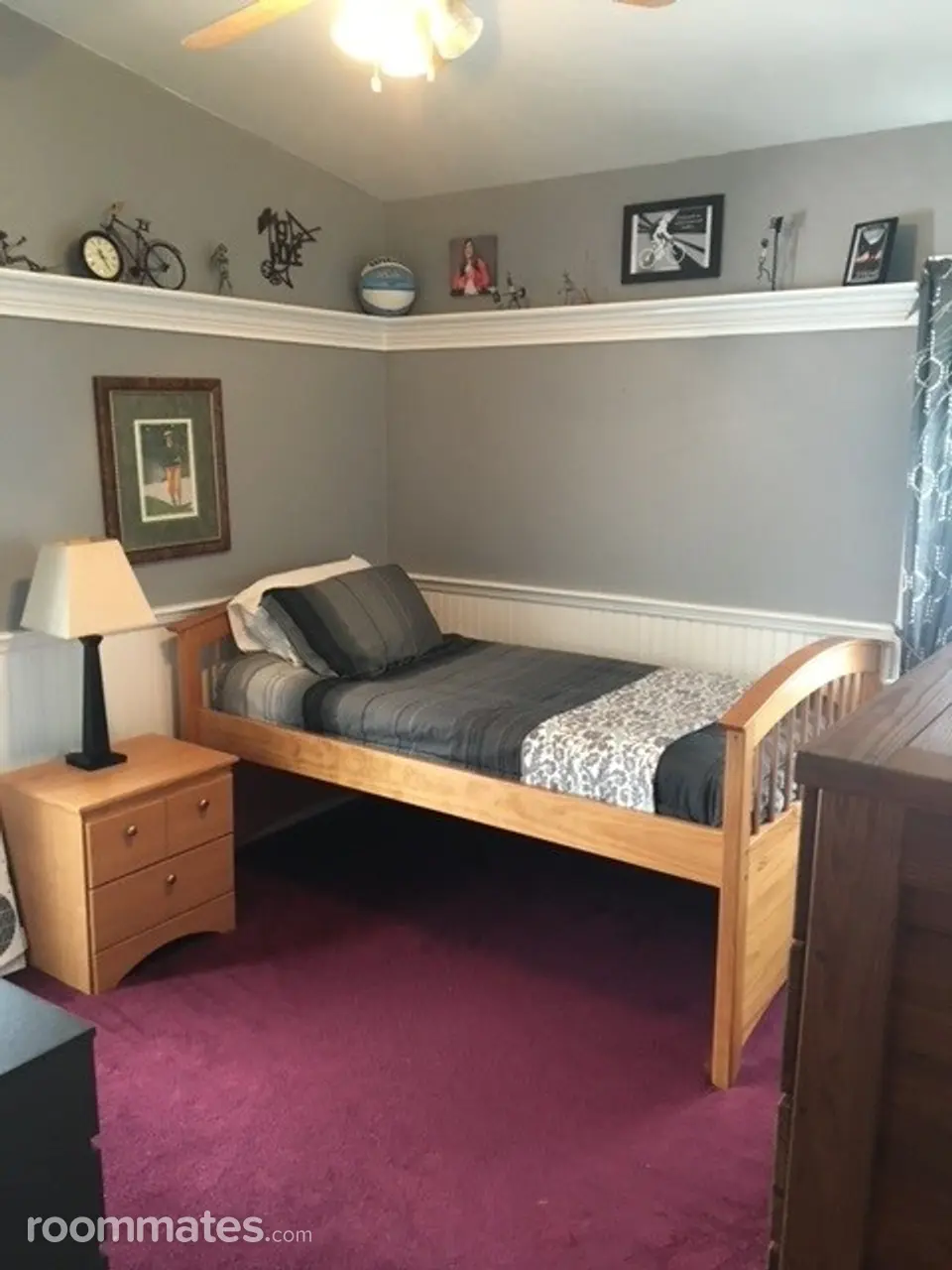 Profile photo 3 of 15