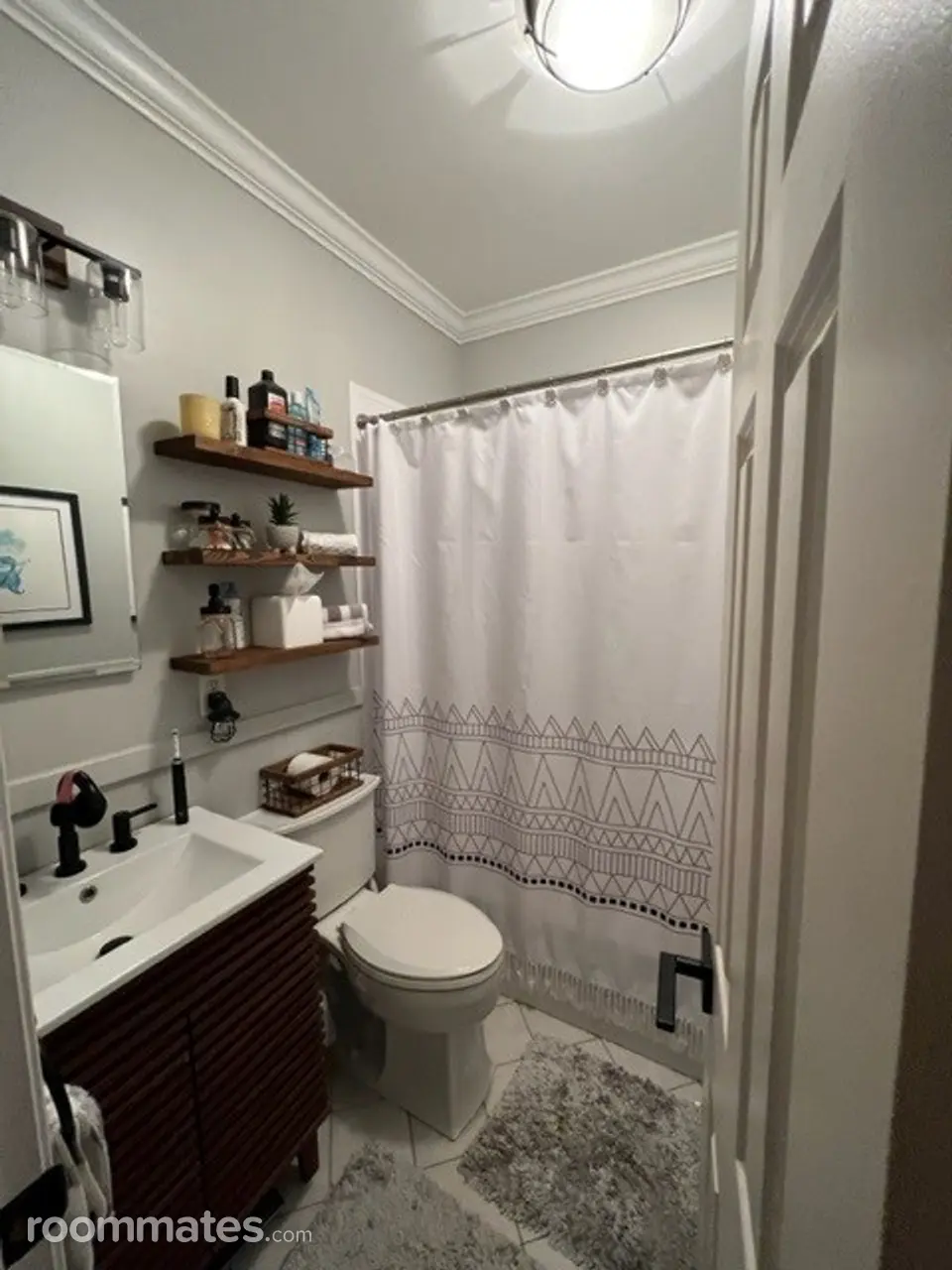 Profile photo 8 of 15