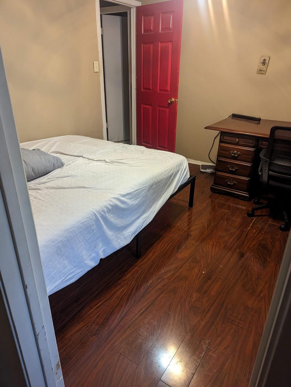 Profile photo 6 of 10