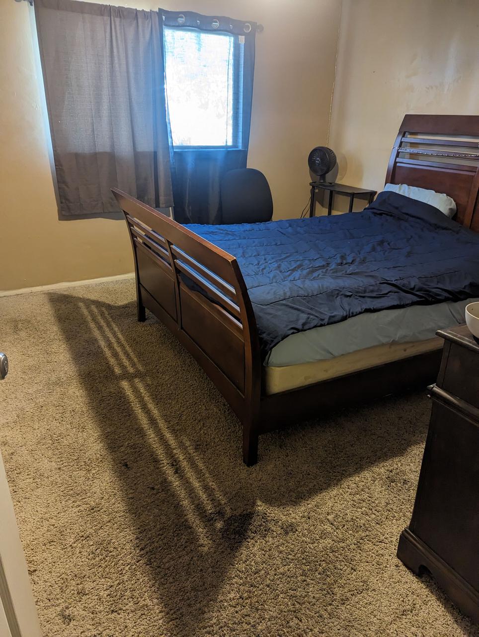 Profile photo 7 of 10