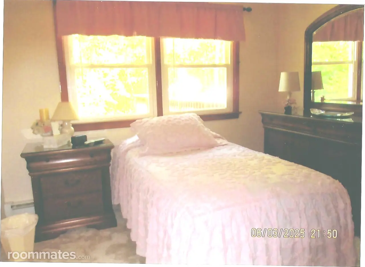 Profile photo 4 of 9