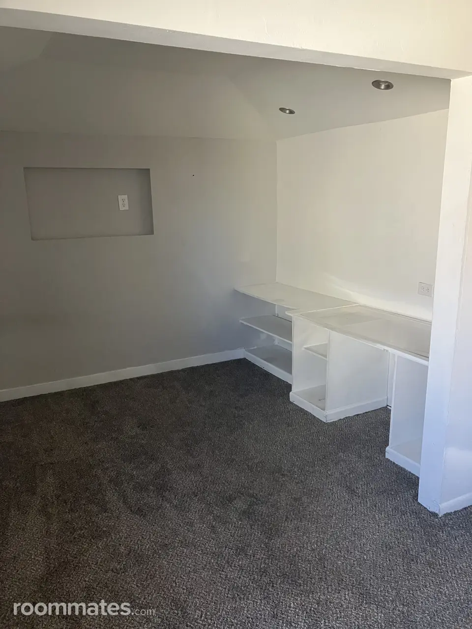 Profile photo 1 of 8