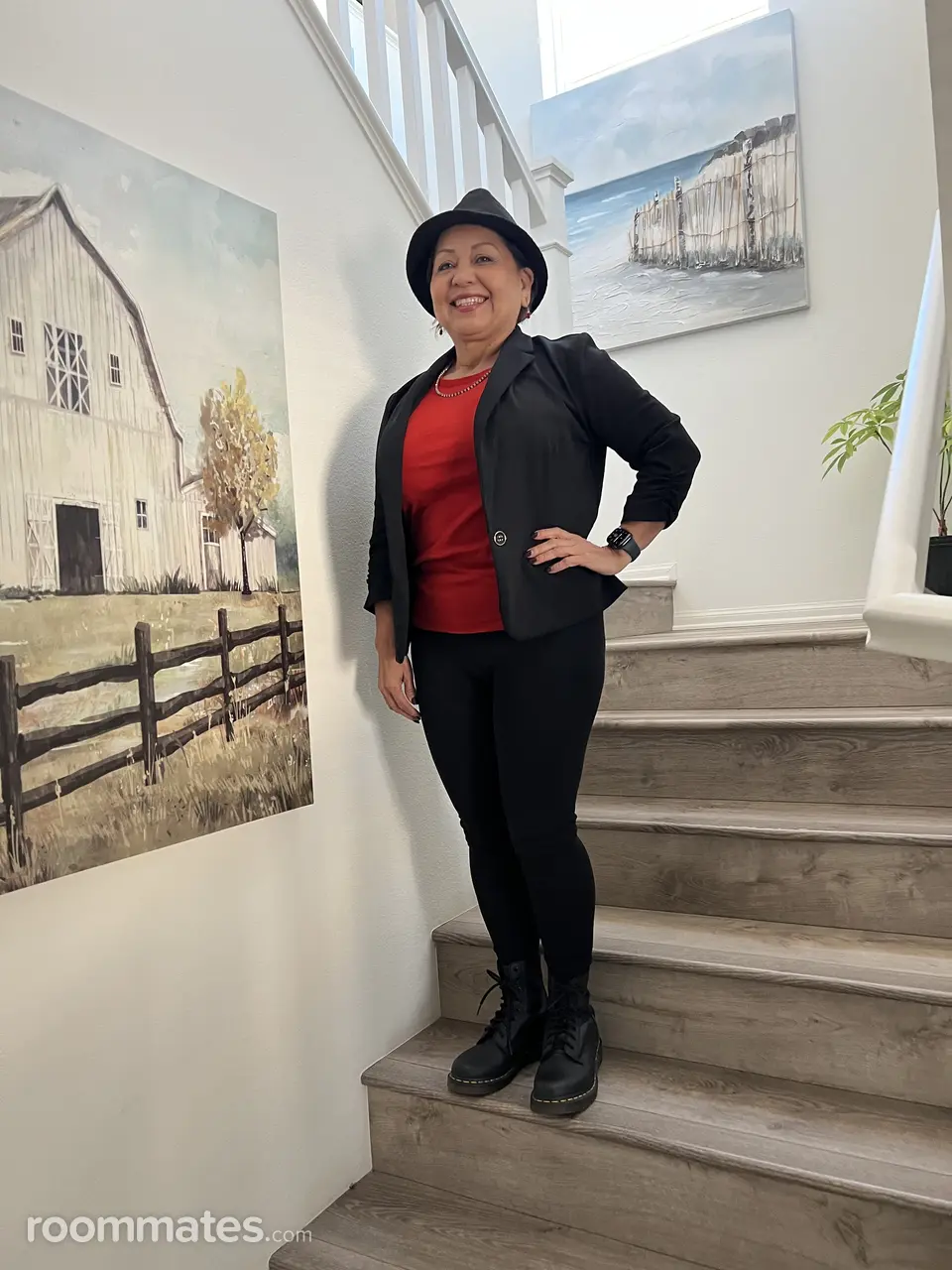 Profile photo 11 of 16