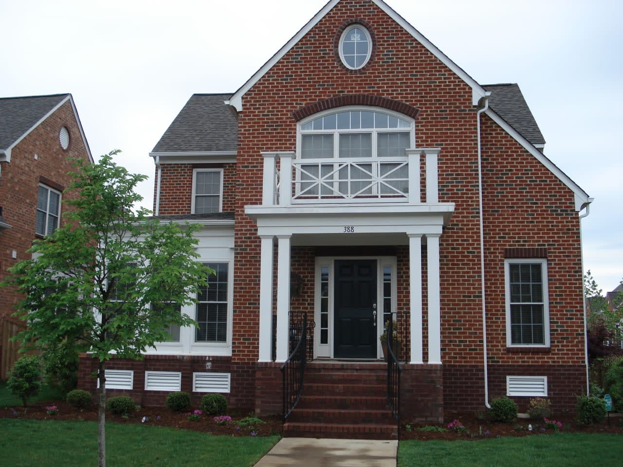 Profile photo 3 of 13