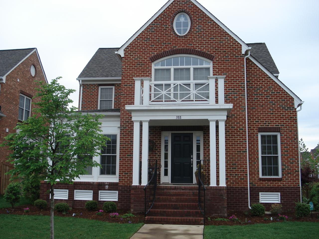 Profile photo 13 of 13