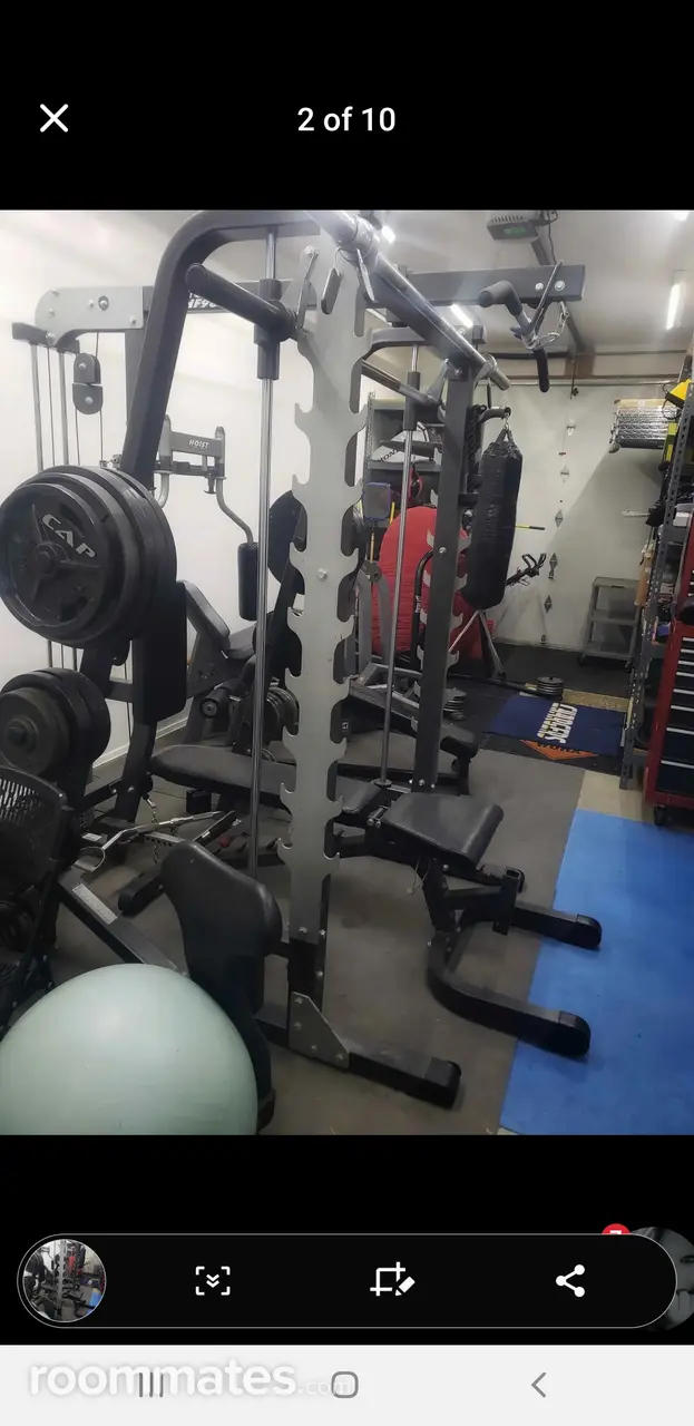 Profile photo 9 of 14