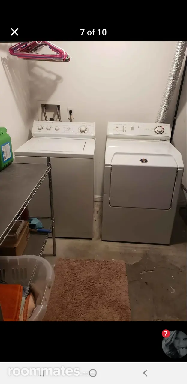 Profile photo 7 of 14