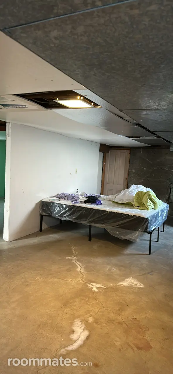 Profile photo 11 of 16