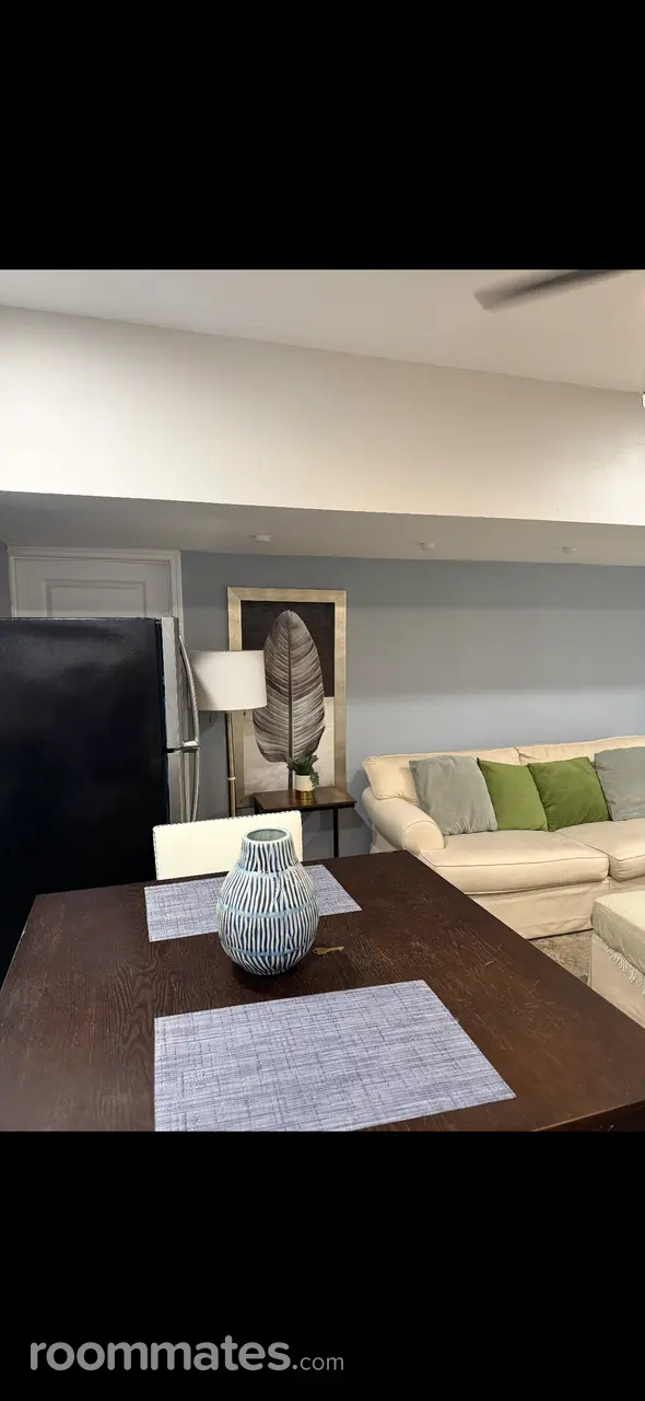 Profile photo 4 of 10