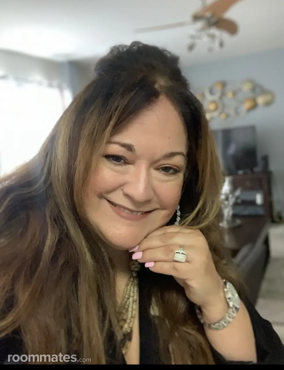 Profile photo 10 of 10