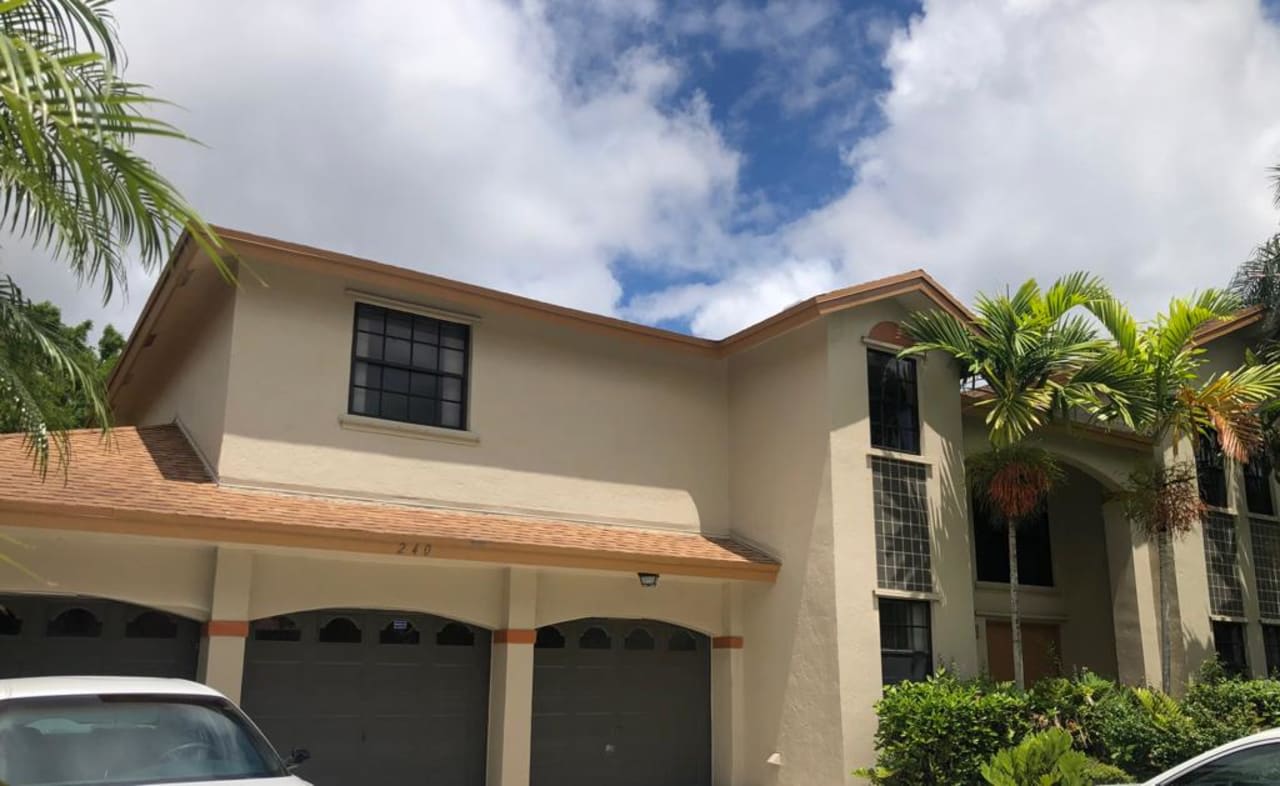 Profile photo 7 of 9