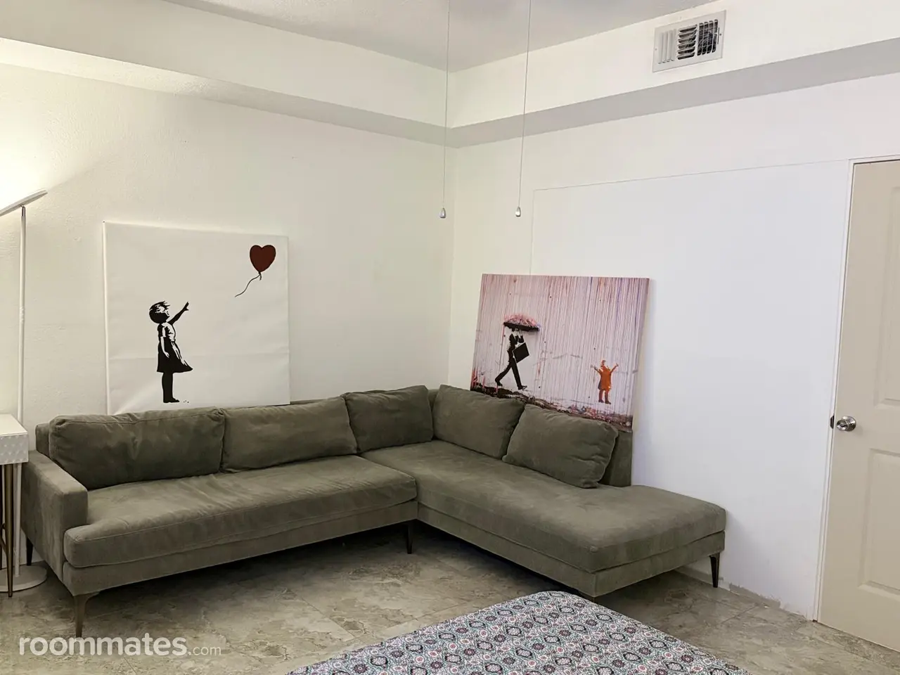 Profile photo 1 of 9