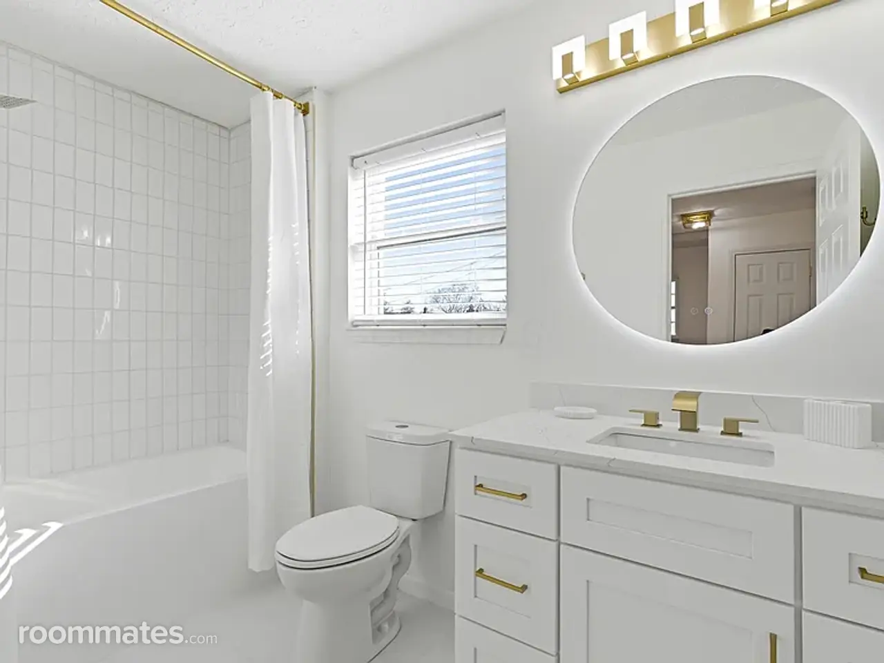 Profile photo 5 of 6