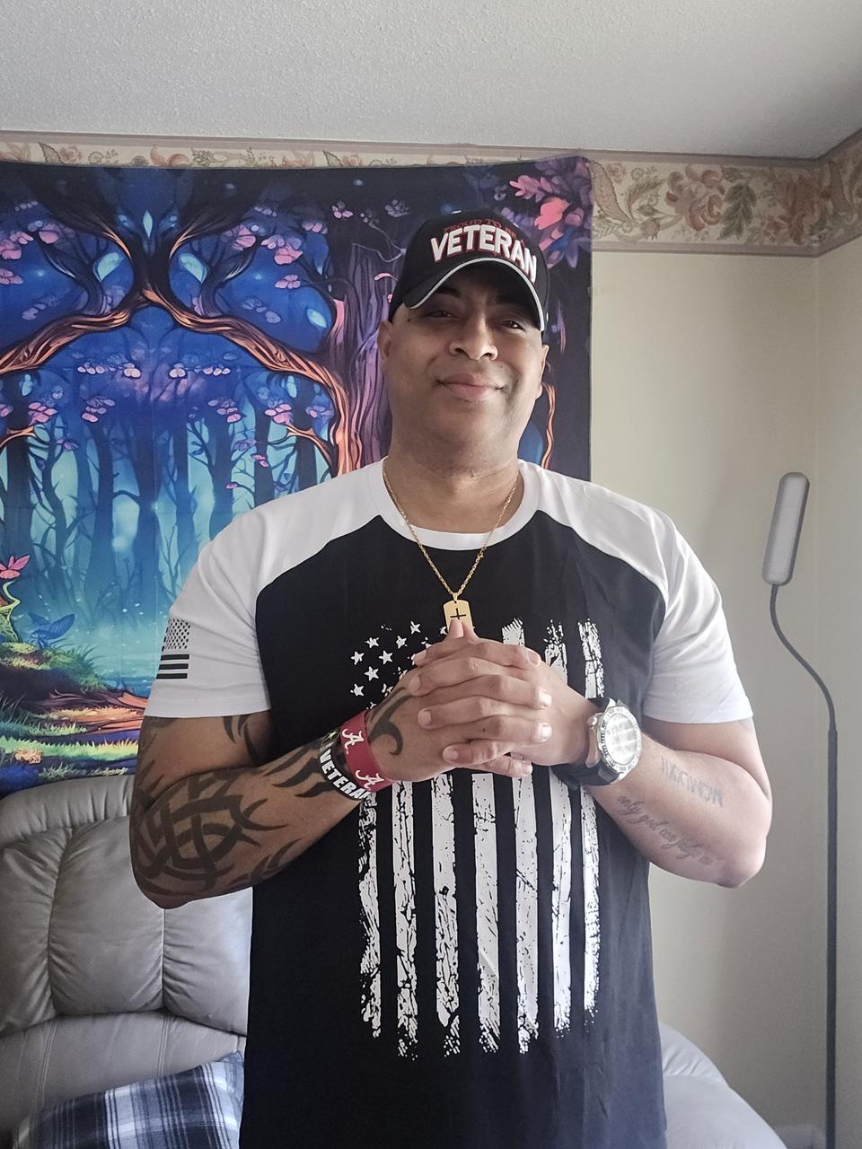 Profile photo 2 of 12