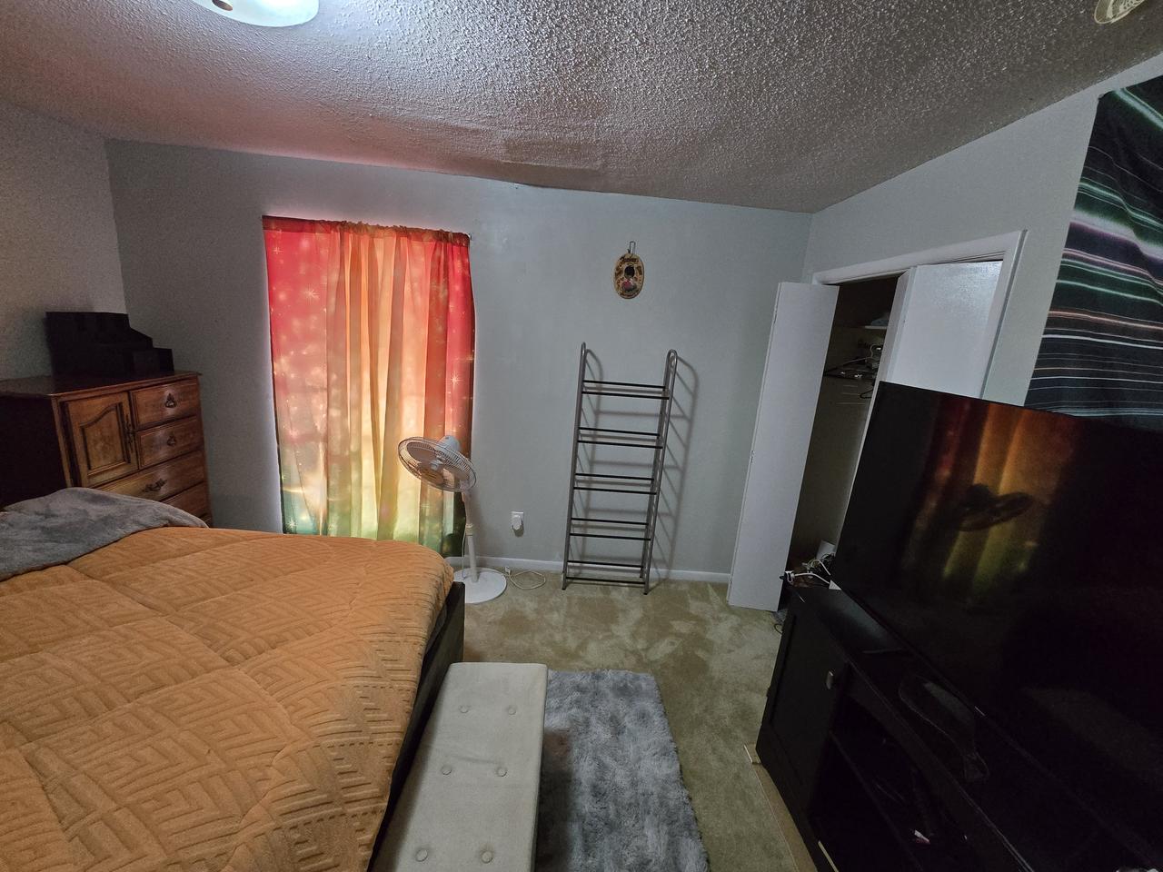 Profile photo 5 of 12