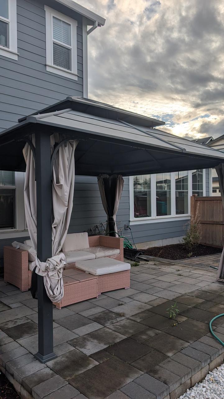 Profile photo 7 of 10