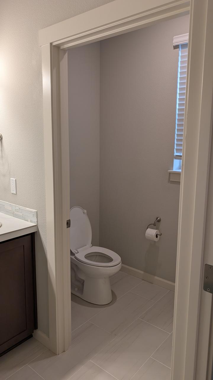 Profile photo 4 of 10