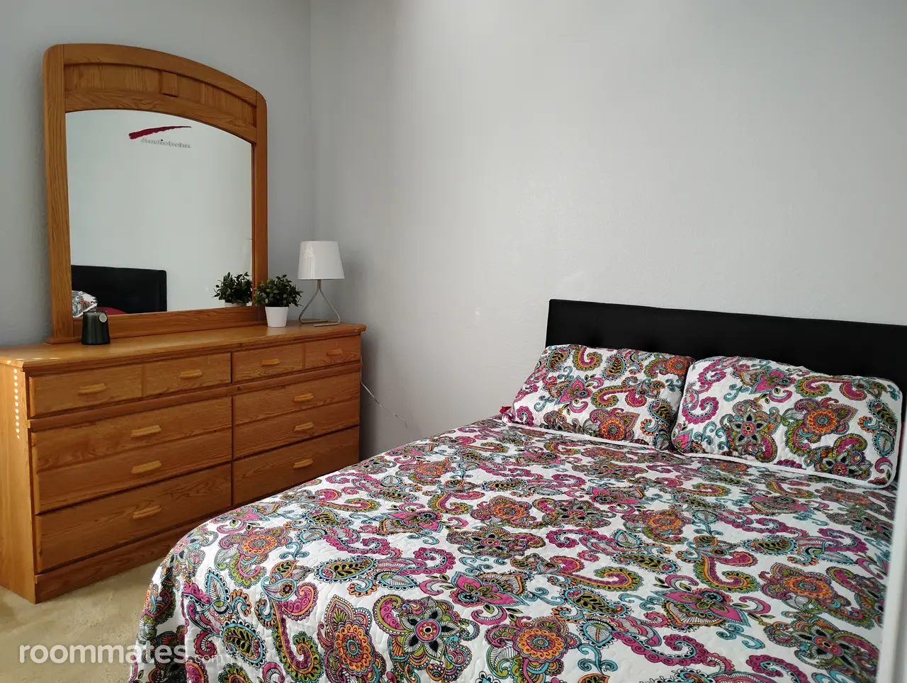 Profile photo 2 of 6