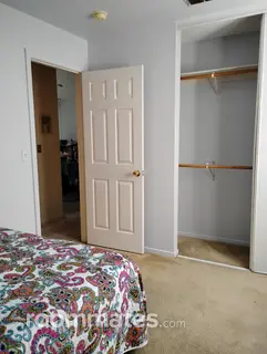 Room for rent in Vacaville, CA $1100, house